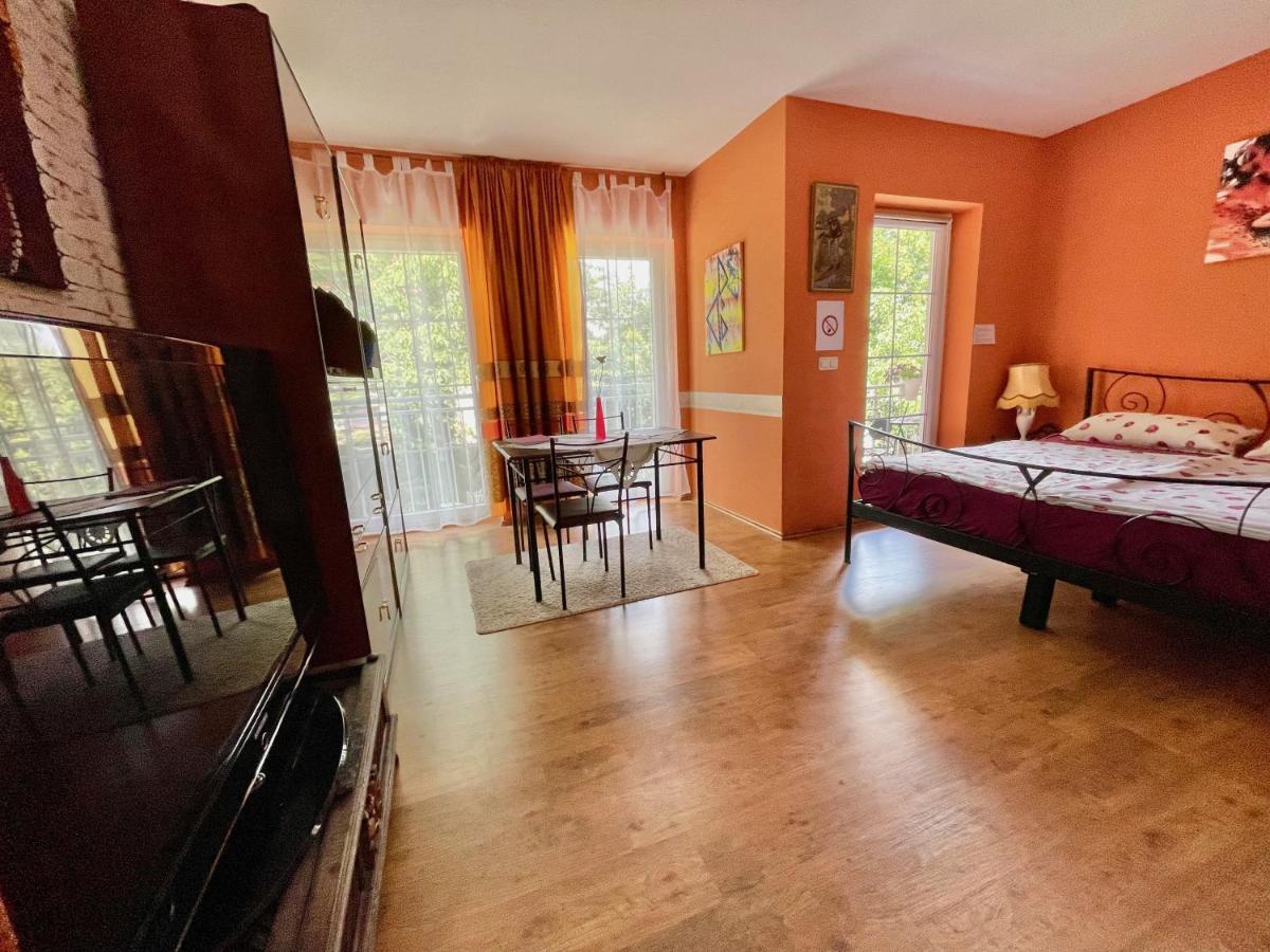 Zentrumsnahe Ferienwohnung Dresden Ngoại thất bức ảnh